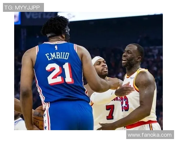 勇士遭遇连败,季后赛席位岌岌可危 勇士遭遇连败,季后赛席位岌岌可危