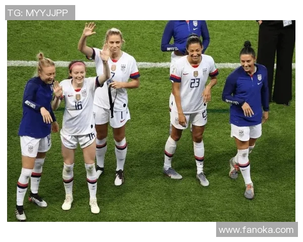 娜威女足与英格兰女足激战正酣谁将赢得这场精彩对决 娜威女足与英格兰女足激战正酣谁将赢得这场精彩对决